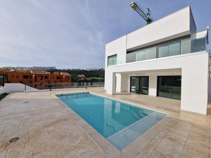 Image No.27-4 Bed Villa for sale