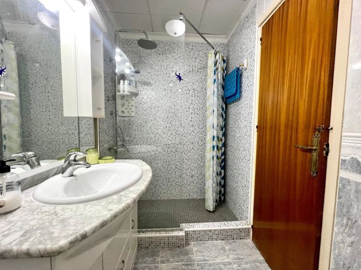 Image No.15-3 Bed Apartment for sale