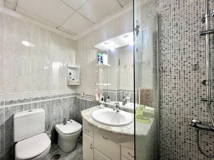 Image No.17-3 Bed Apartment for sale