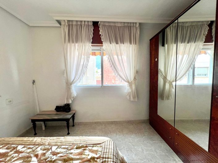 Image No.23-3 Bed Apartment for sale