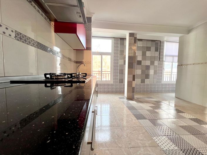 Image No.26-3 Bed Apartment for sale