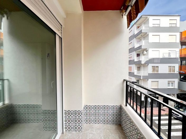 Image No.31-3 Bed Apartment for sale