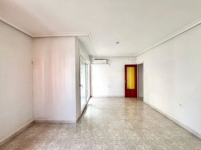 Image No.35-3 Bed Apartment for sale