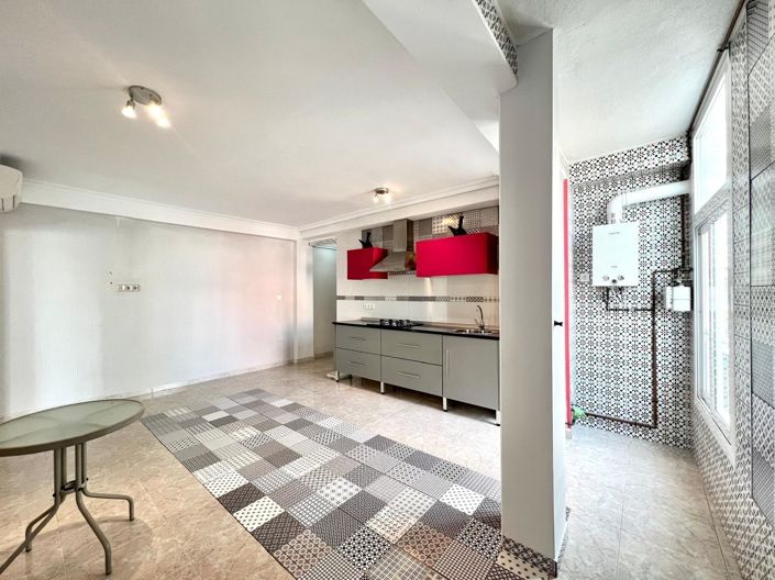 Image No.39-3 Bed Apartment for sale