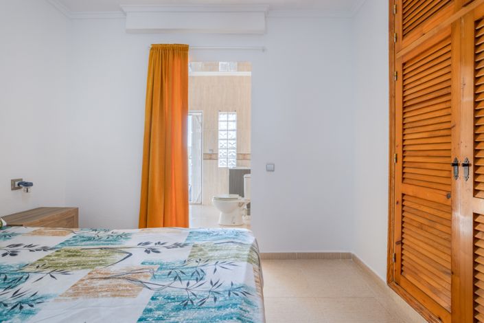 Image No.19-3 Bed Villa for sale