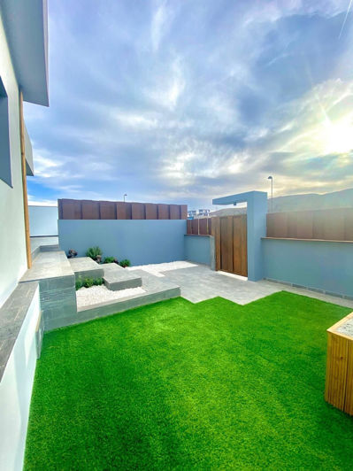 Image No.15-4 Bed House for sale