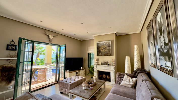 Image No.8-3 Bed Villa for sale