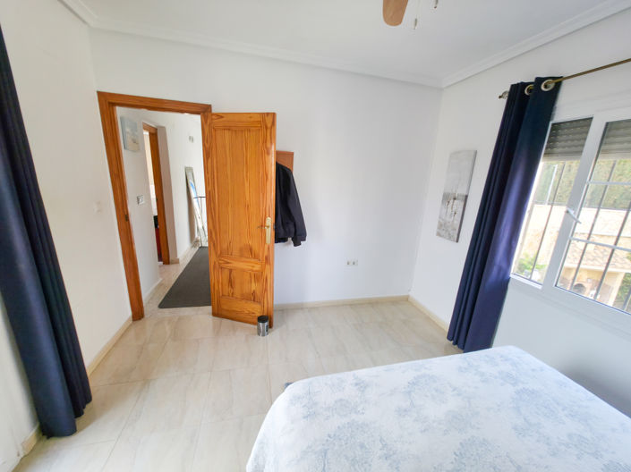 Image No.27-3 Bed Villa for sale