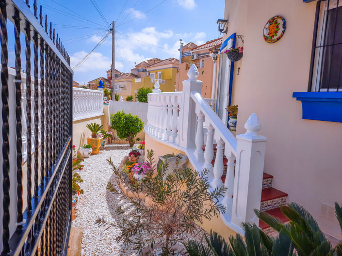 Image No.44-3 Bed Villa for sale