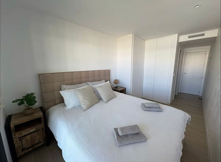 Image No.11-2 Bed Apartment for sale