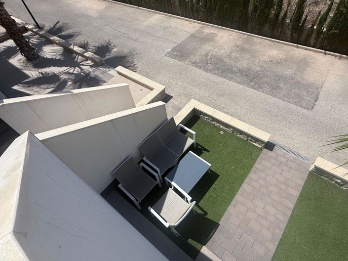 Image No.21-2 Bed Bungalow for sale