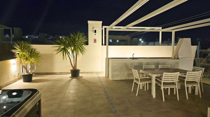 Image No.31-2 Bed Penthouse for sale