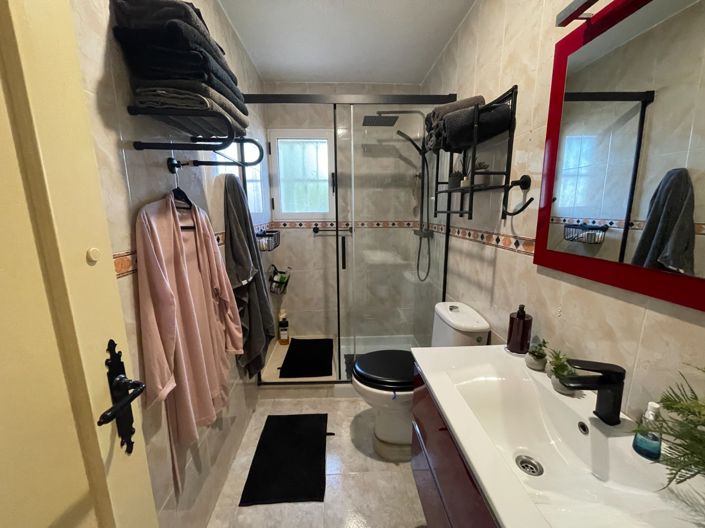 Image No.44-5 Bed Villa for sale