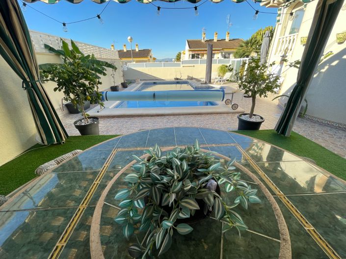 Image No.9-5 Bed Villa for sale