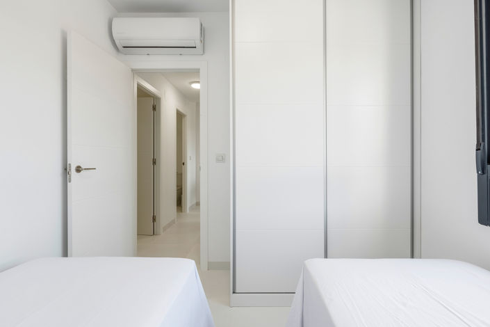 Image No.15-2 Bed Apartment for sale