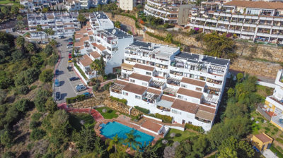 11-20939a0134ad724a8cb2a801094d15a4