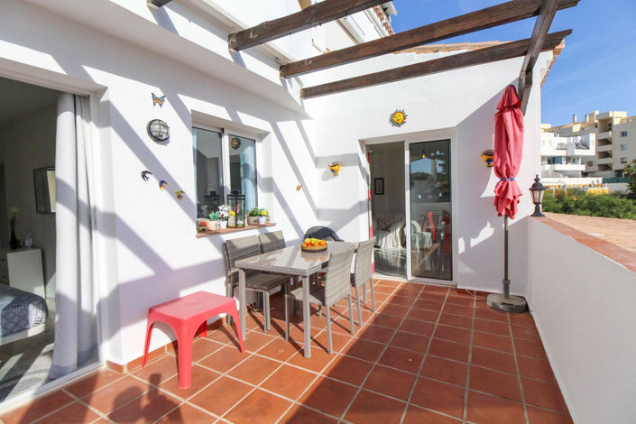Image No.8-2 Bed Villa for sale