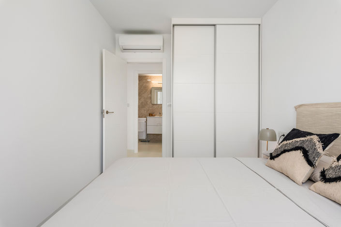 Image No.16-2 Bed Apartment for sale