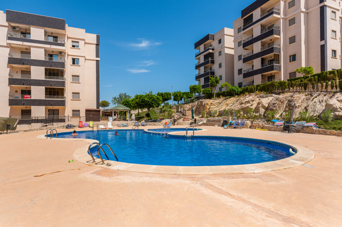 Image No.2-2 Bed Apartment for sale