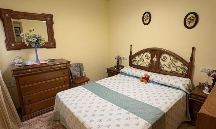 Image No.25-2 Bed Apartment for sale