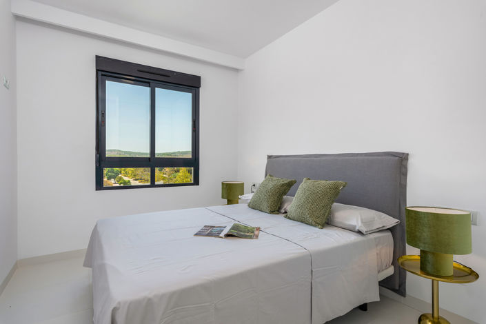 Image No.16-2 Bed Apartment for sale