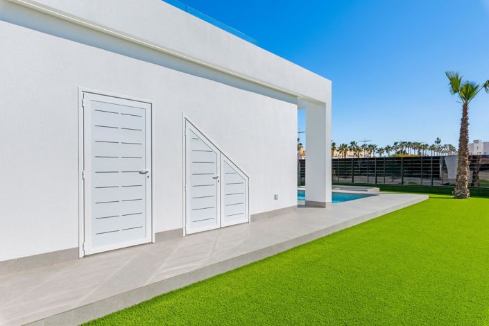 Image No.37-3 Bed Bungalow for sale