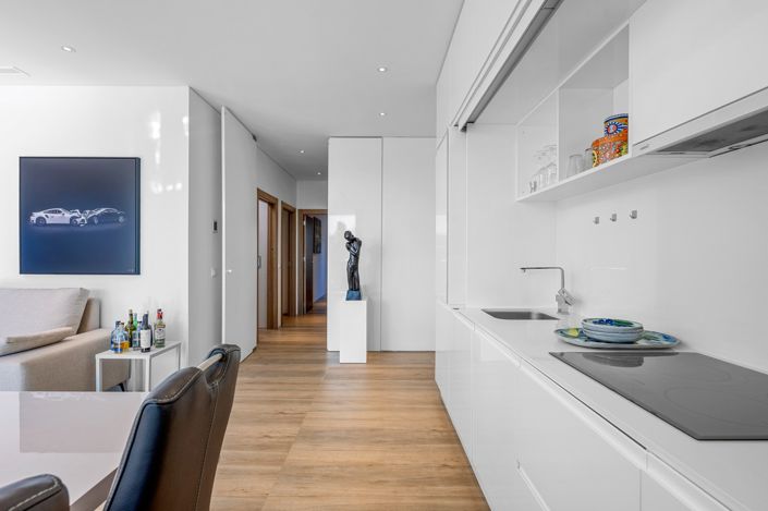 Image No.12-2 Bed Apartment for sale