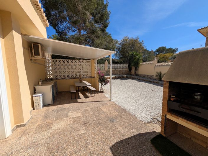 Image No.17-6 Bed Villa for sale