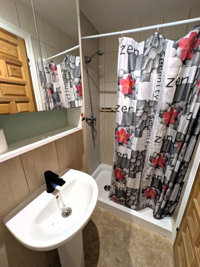 Image No.19-6 Bed Villa for sale