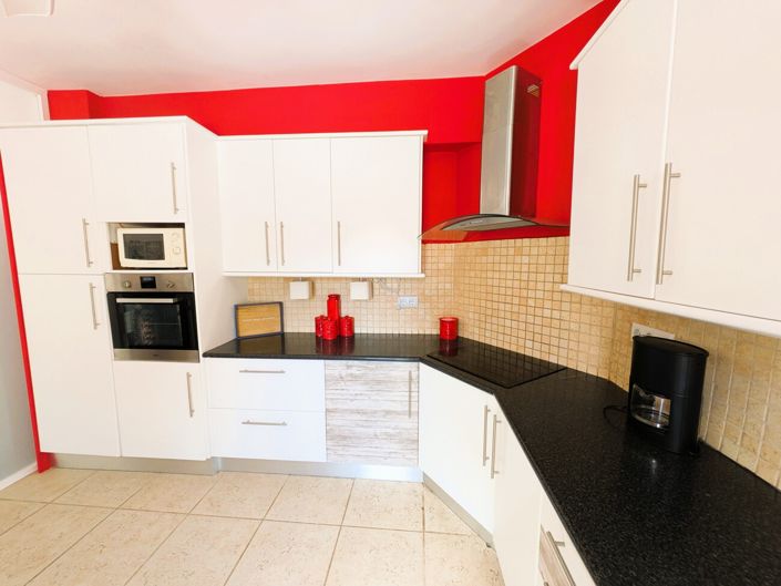 Image No.35-6 Bed Villa for sale