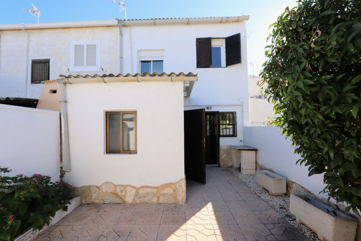 Image No.22-3 Bed House for sale