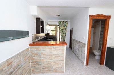 7-aa4cc561180b369757c0bb4af9886cd3