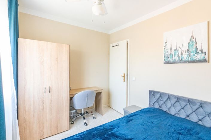 Image No.22-3 Bed Townhouse for sale