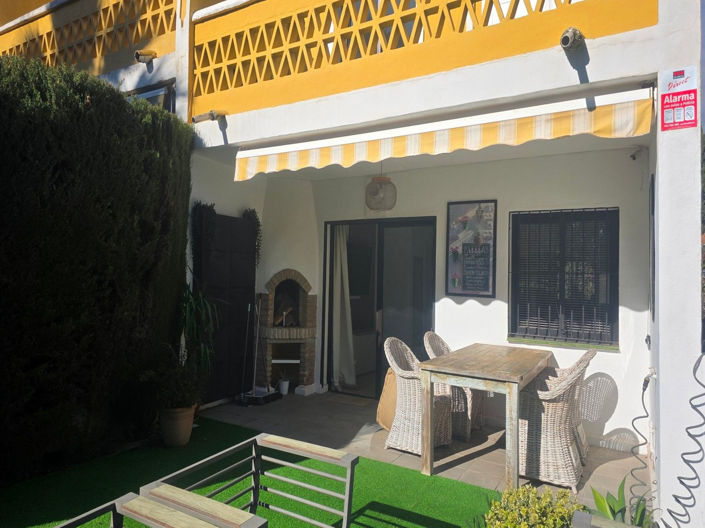 Image No.13-2 Bed House for sale