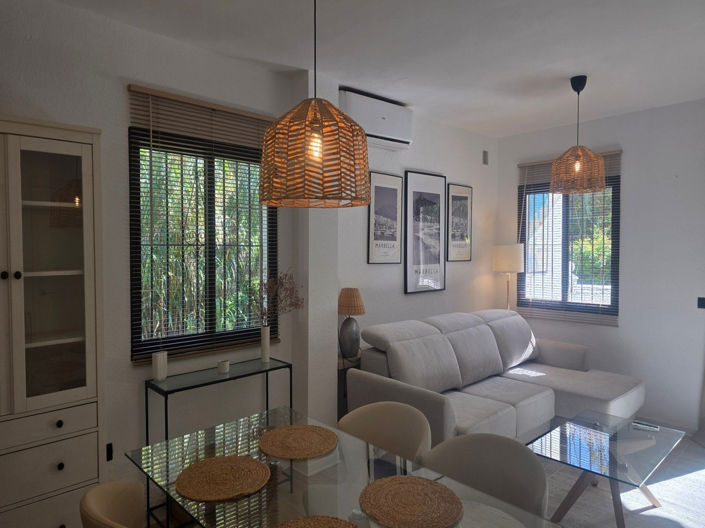 Image No.15-2 Bed House for sale