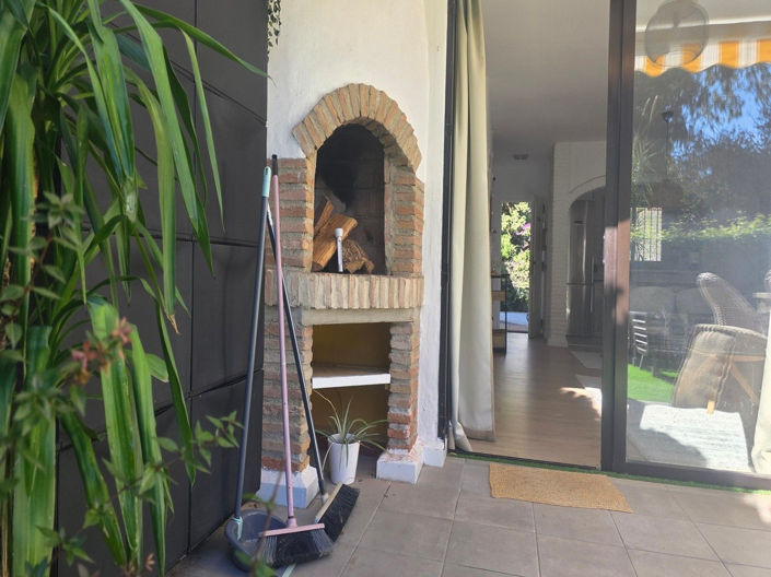 Image No.2-Maison de 2 chambres à vendre à Calahonda