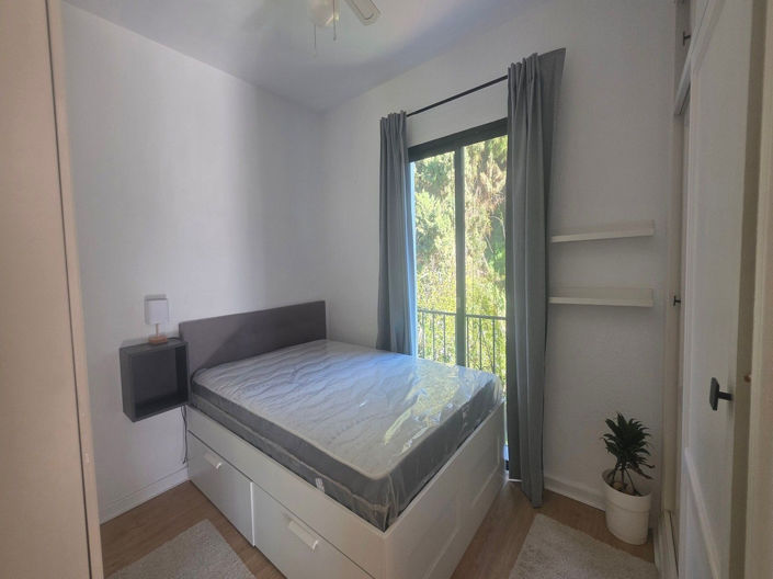 Image No.26-2 Bed House for sale