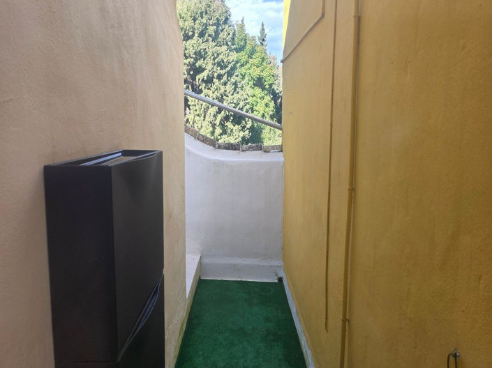 Image No.32-2 Bed House for sale