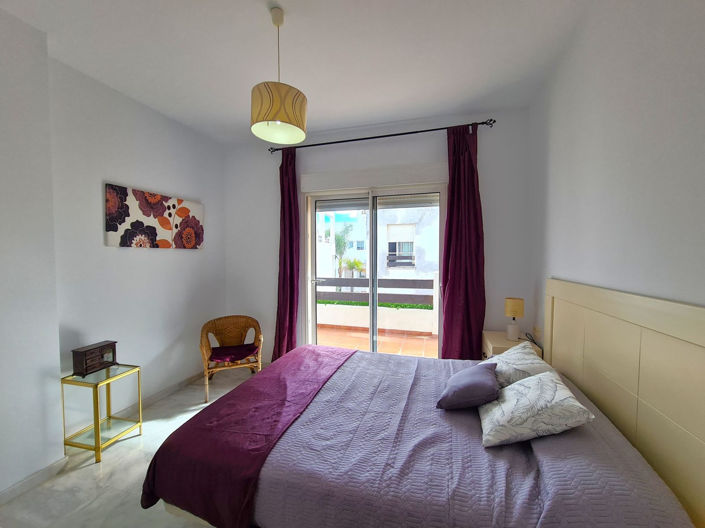 Image No.3-Appartement de 3 chambres à vendre à Estepona