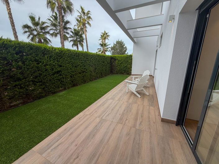 Image No.19-3 Bed Apartment for sale