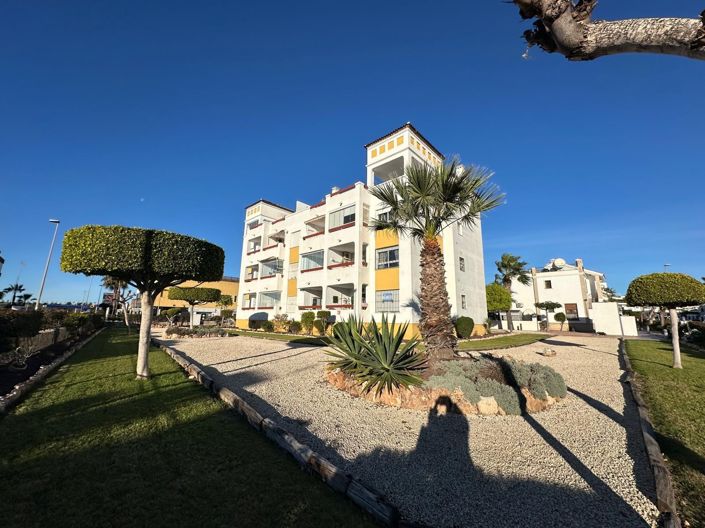 Image No.25-2 Bed Apartment for sale