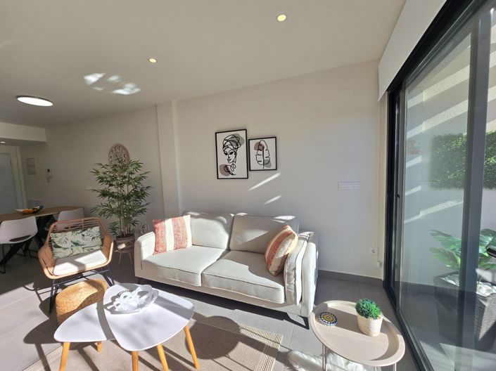 Image No.17-2 Bed Apartment for sale