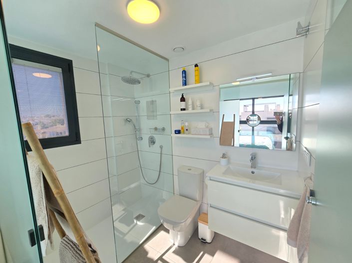 Image No.29-2 Bed Apartment for sale