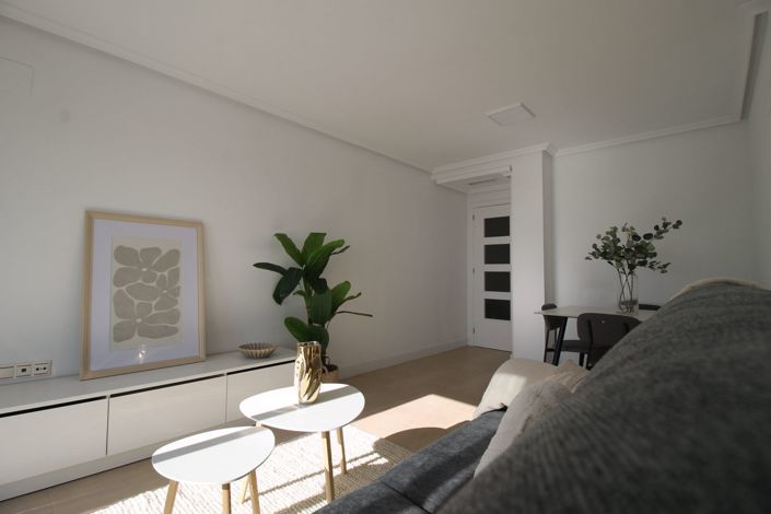 Image No.8-3 Bed Apartment for sale