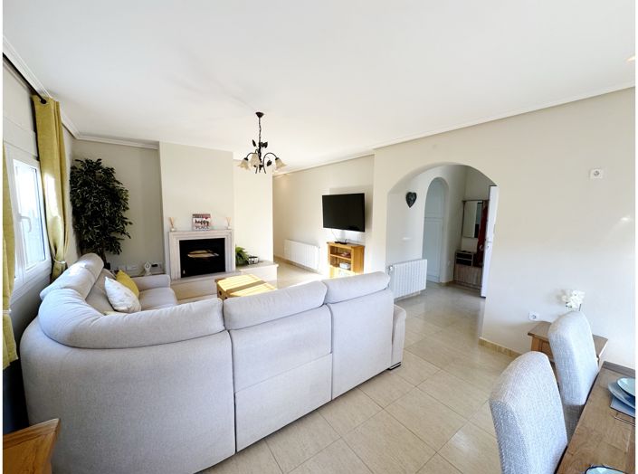 Image No.13-3 Bed Villa for sale