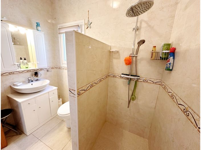 Image No.25-3 Bed Villa for sale