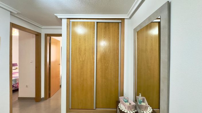 Image No.32-Appartement de 2 chambres à vendre à Torrevieja