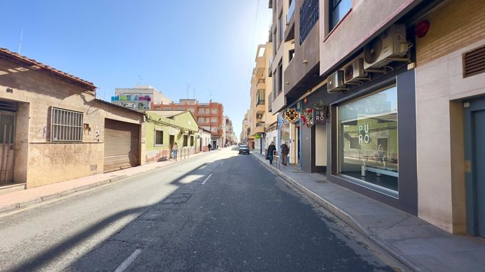 Image No.50-2 Bed Apartment for sale