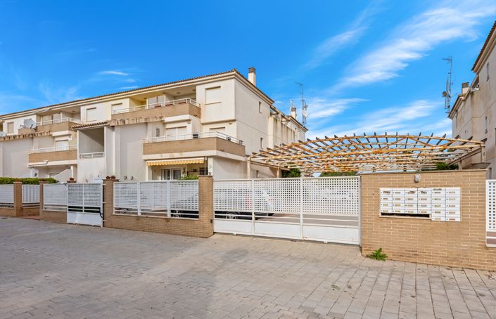 Image No.30-3 Bed Apartment for sale