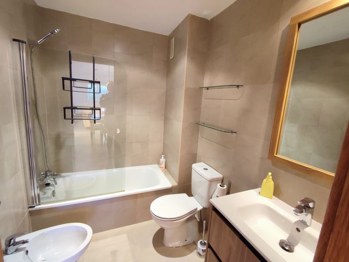 Image No.28-2 Bed Apartment for sale